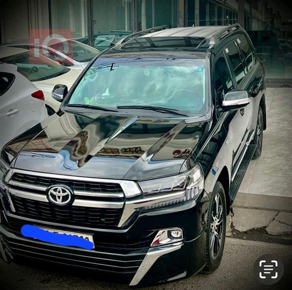 Toyota for sale in Iraq